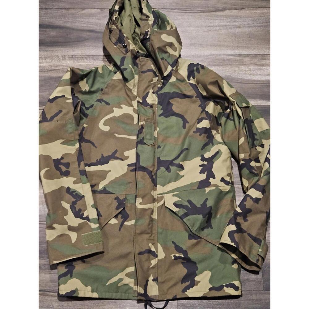 Gore Tex Woodland Camouflage ECWCS Parka Jacket Size SMALL REGULAR
